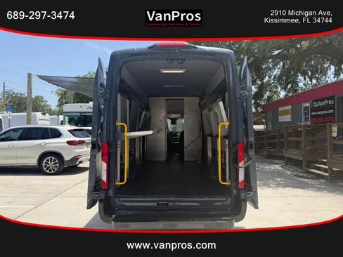 Used 2020 Ford Transit 250 148 High Roof Extended RWD image 10