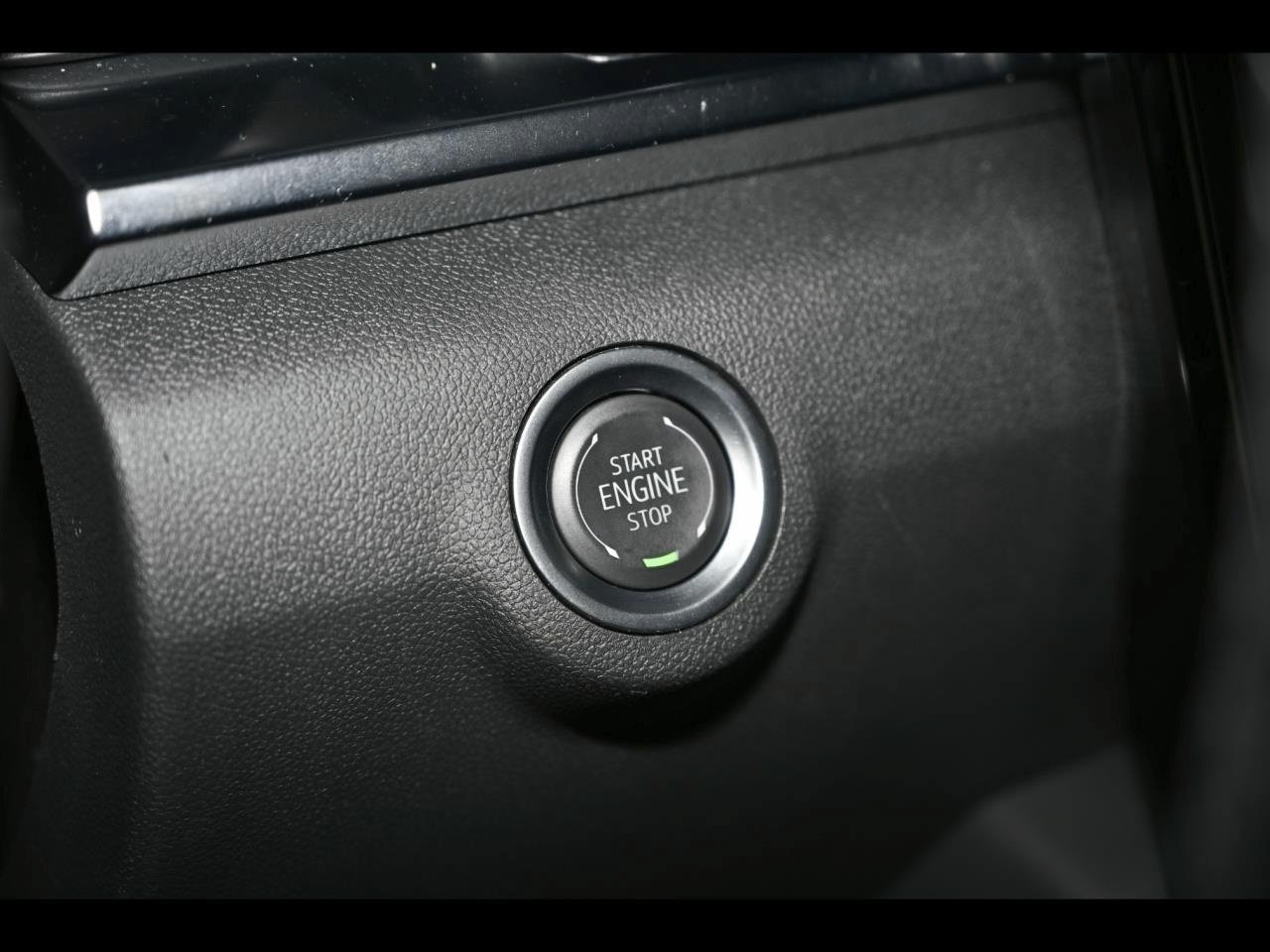 Used 2025 GMC Terrain Elevation w/ Elevation Premium Package AWD/4WD image 27