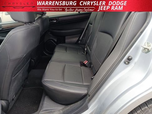 Used 2017 Subaru Outback 2.5i Limited image 14