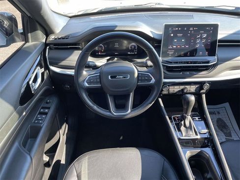 Used 2022 Jeep Compass High Altitude image 12