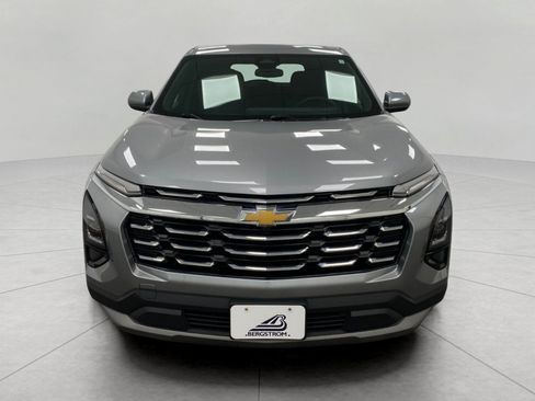 Used 2025 Chevrolet Equinox LT AWD/4WD image 10