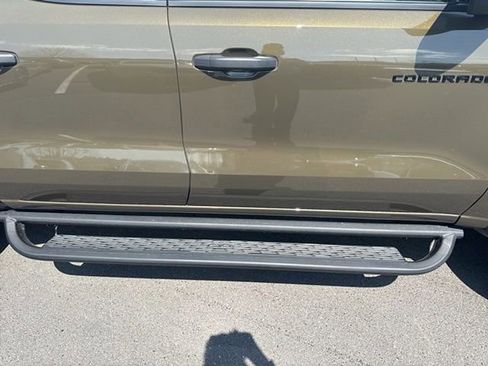 Used 2025 Chevrolet Colorado Trail Boss image 4