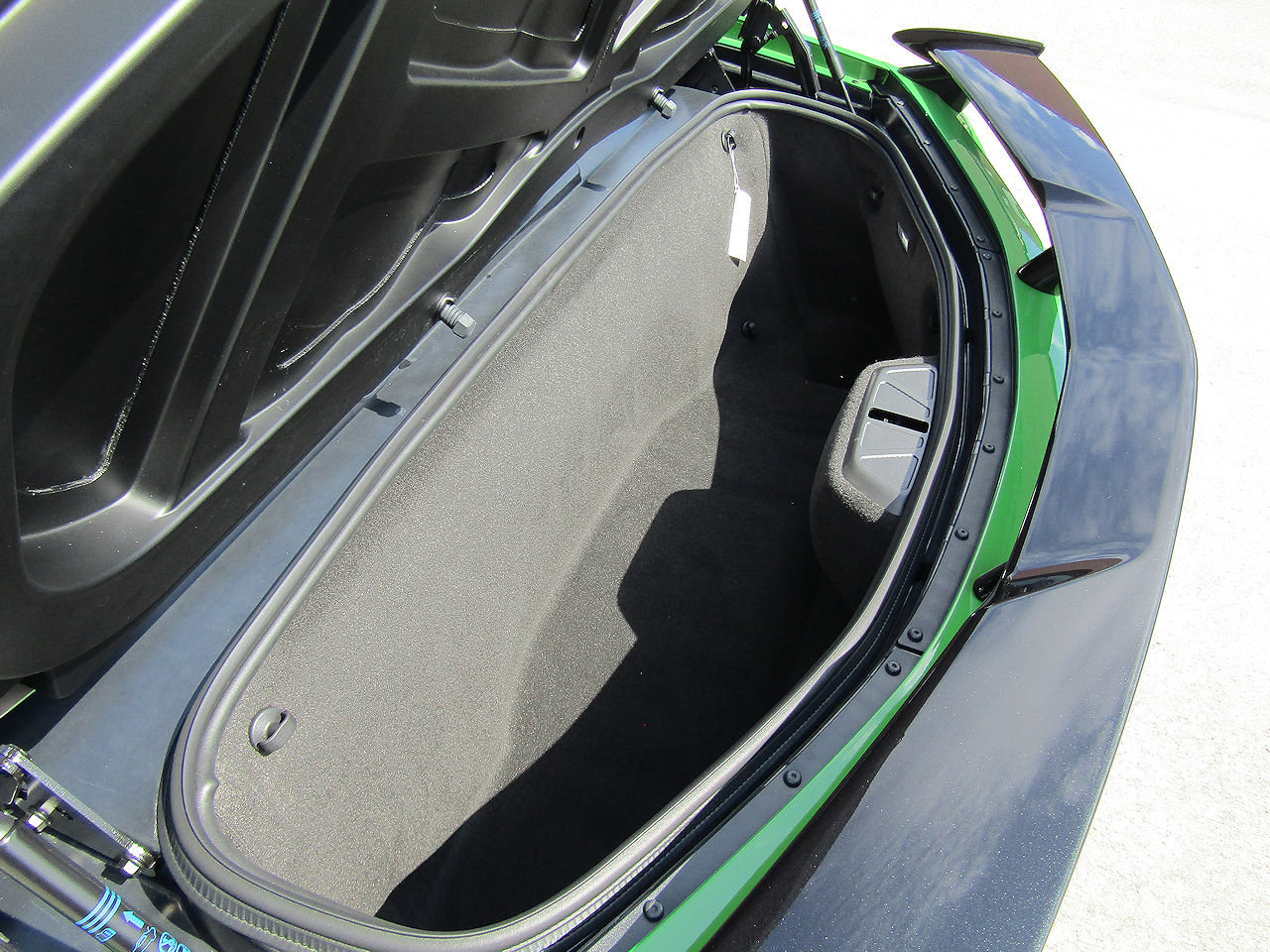 Used 2026 Chevrolet Corvette Stingray Preferred Conv w/ Z51 Performance Package RWD image 20