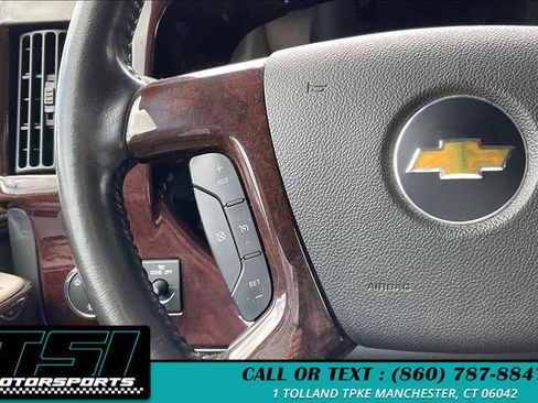 Used 2016 Chevrolet Express 2500 RWD image 18