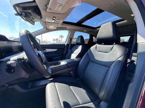 Used 2025 Nissan Murano SL image 13