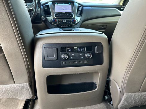 Used 2020 Chevrolet Tahoe LT RWD image 33