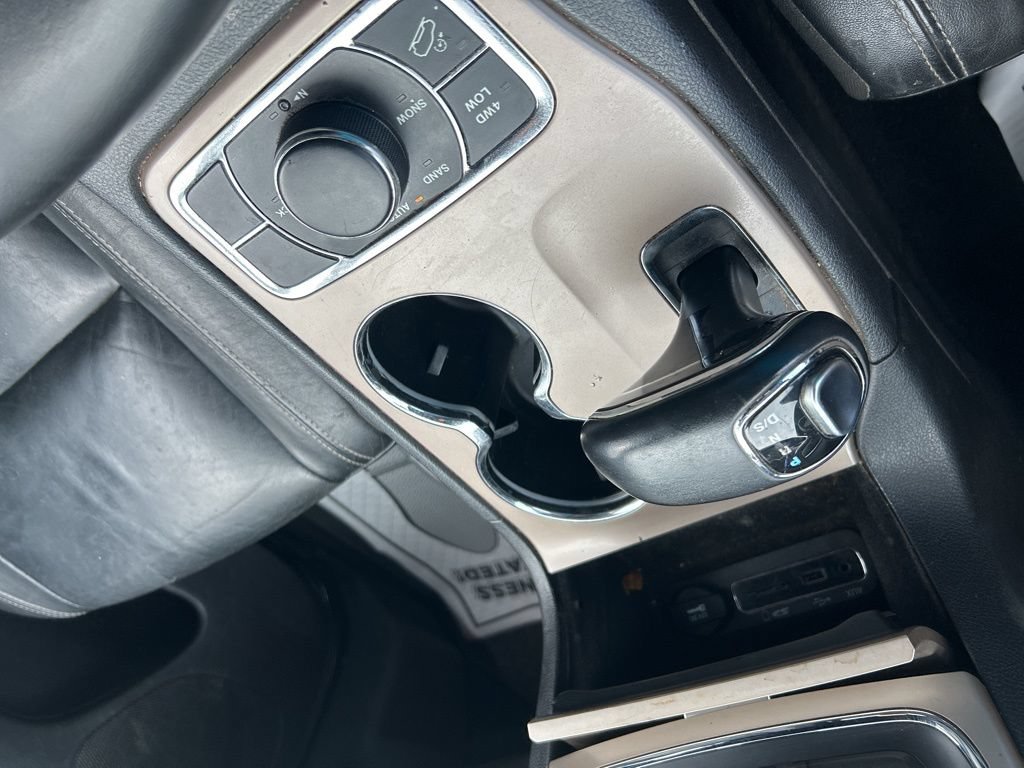 Used 2014 Jeep Grand Cherokee Limited AWD/4WD image 14