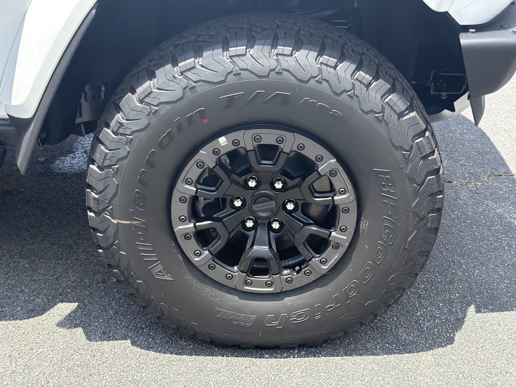 New 2026 Ford Bronco Raptor w/ Interior Carbon Fiber Pack AWD/4WD image 11