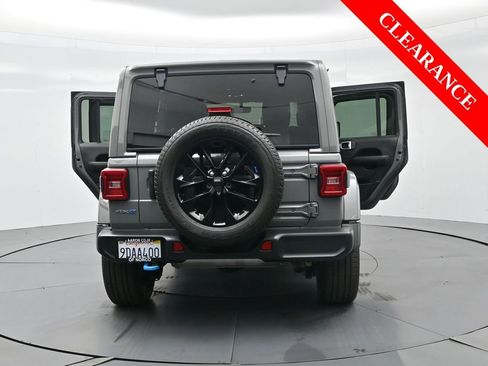 Used 2023 Jeep Wrangler Unlimited Sahara w/ Cold Weather Group image 44
