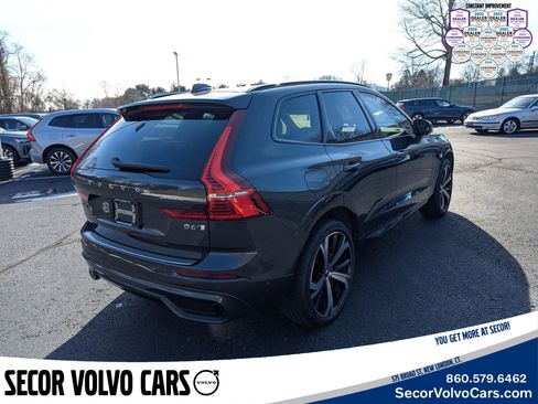 Certified 2023 Volvo XC60 B6 Ultimate w/ Protection Package Premier image 5