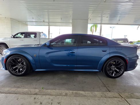 Used 2021 Dodge Charger SRT Hellcat RWD image 3