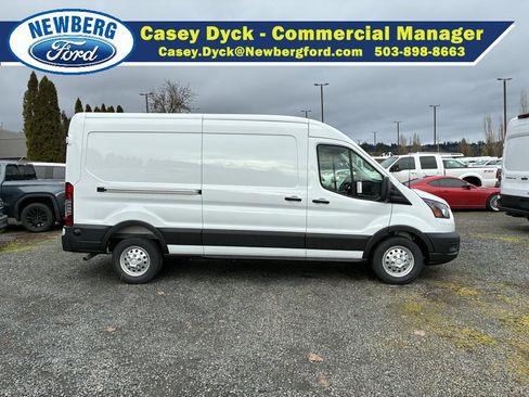 New 2026 Ford Transit 250 148 Medium Roof Extended AWD w/ Load Area Protection Package image 4
