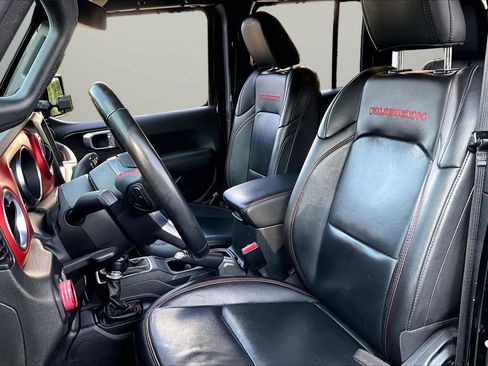 Used 2022 Jeep Wrangler Unlimited Rubicon w/ Steel Bumper Group AWD/4WD image 20