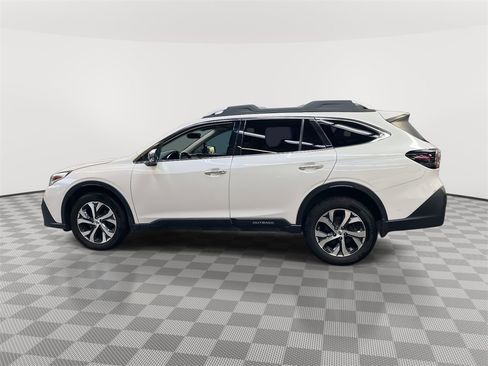 Used 2022 Subaru Outback Touring image 6