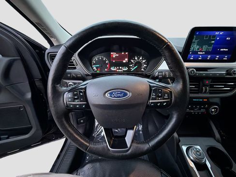 Used 2021 Ford Escape SEL image 39