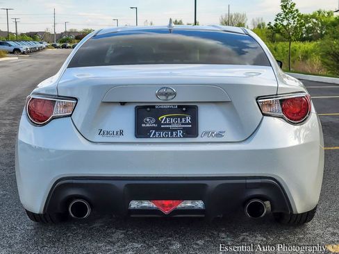 Used 2016 Scion FR-S RWD image 5