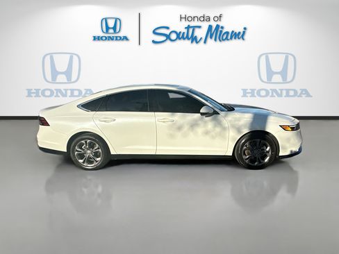 Used 2024 Honda Accord EX-L image 6
