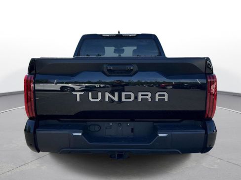 Used 2023 Toyota Tundra SR5 w/ SR5 Premium Package RWD image 7