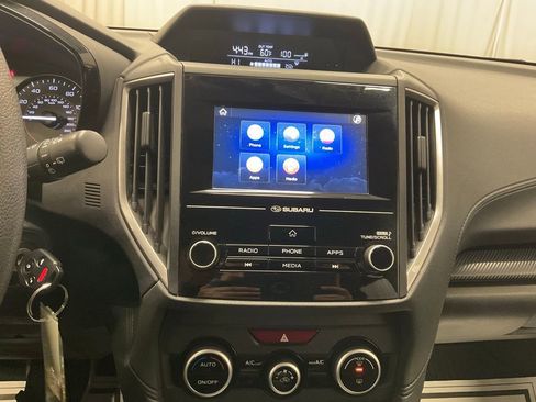 Used 2023 Subaru Crosstrek 2.0i image 15