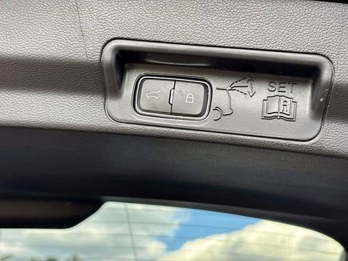 Used 2025 Ford Explorer ST AWD/4WD image 16