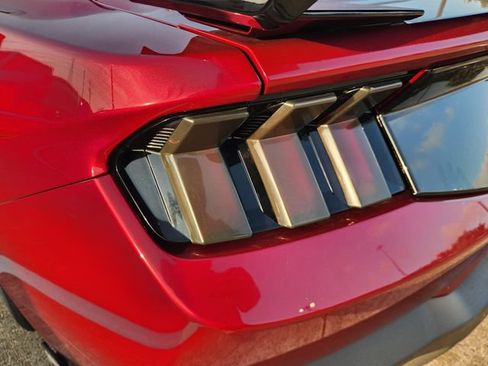 Used 2025 Ford Mustang Coupe RWD image 8