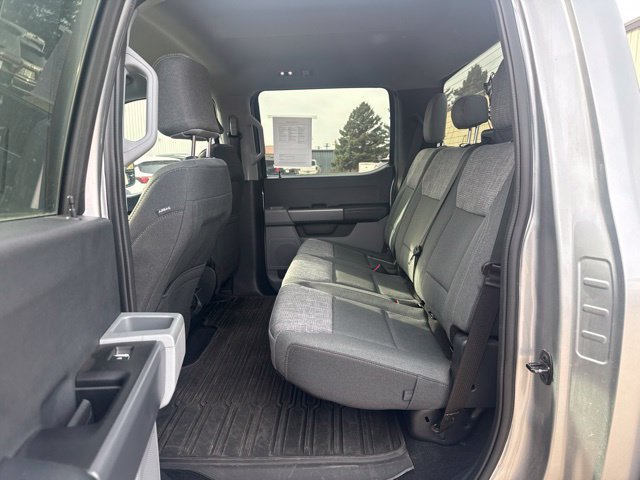 Used 2023 Ford F250 XLT AWD/4WD image 4