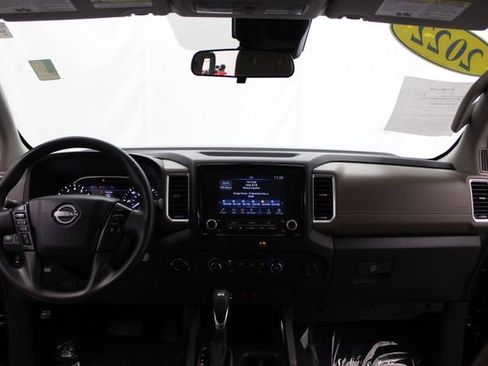 Used 2022 Nissan Frontier SV w/ Technology Package AWD/4WD image 27
