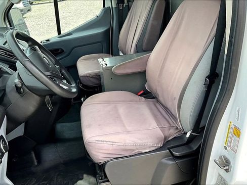 Used 2019 Ford Transit 250 148 Low Roof RWD image 18