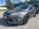 Used 2014 Ford Focus SE w/ Equipment Group 201A image 3