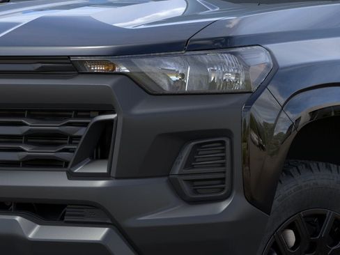 New 2026 Chevrolet Colorado W/T w/ WT Custom Package AWD/4WD image 10