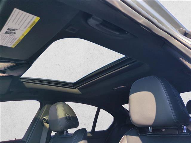Used 2024 BMW 330i Sedan RWD image 16