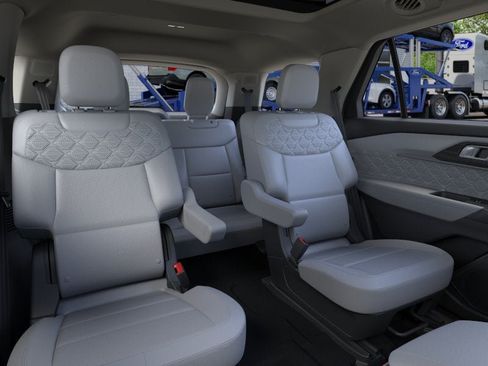New 2026 Ford Explorer Platinum AWD/4WD image 11