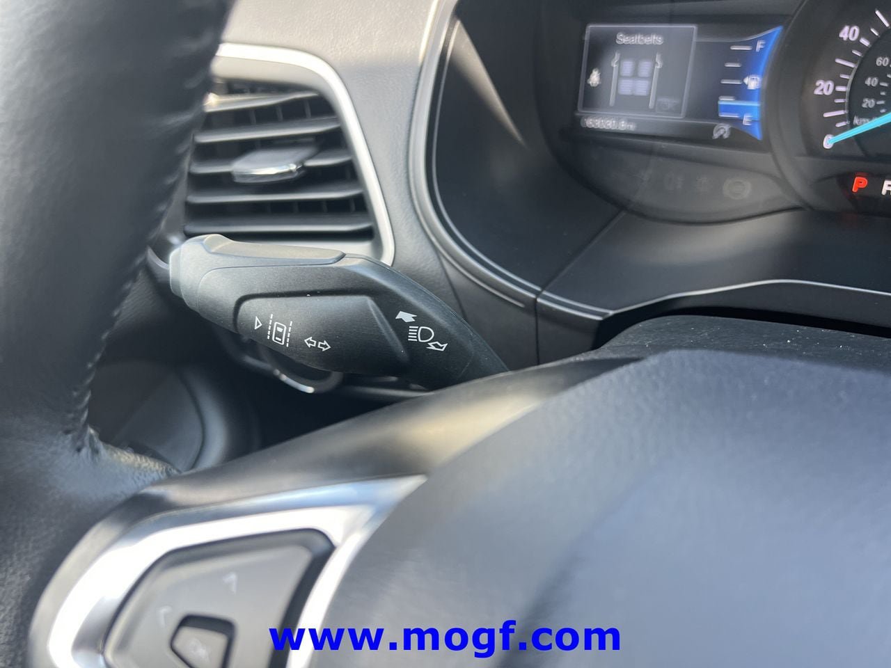 Used 2024 Ford Edge SEL AWD/4WD image 13