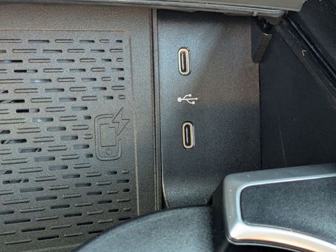 Certified 2026 Mercedes-Benz GLE 350 4MATIC image 9