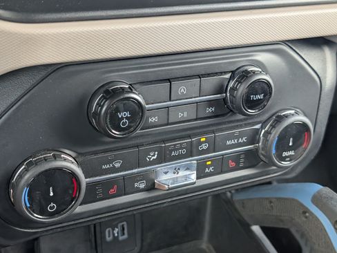 Used 2022 Ford Bronco Wildtrak AWD/4WD image 22