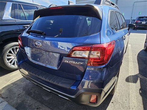 Used 2019 Subaru Outback 2.5i Limited image 7