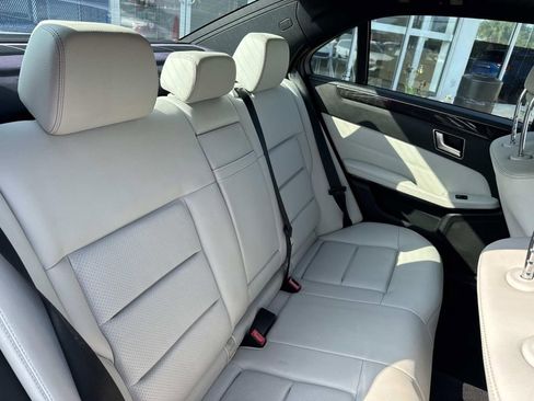 Used 2016 Mercedes-Benz E 350 Sedan image 10