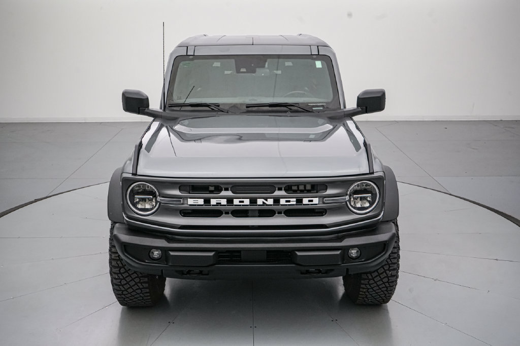 Certified 2023 Ford Bronco Big Bend w/ Sasquatch Package AWD/4WD image 9