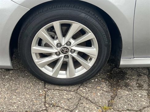 Used 2023 Toyota Camry LE image 25