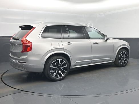 Used 2023 Volvo XC90 B6 Plus w/ Protection Package AWD/4WD image 3