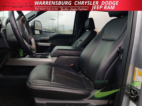 Used 2022 Ford F250 Lariat w/ Chrome Package image 13