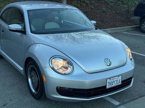 Used 2015 Volkswagen Beetle 1.8T Classic image 6