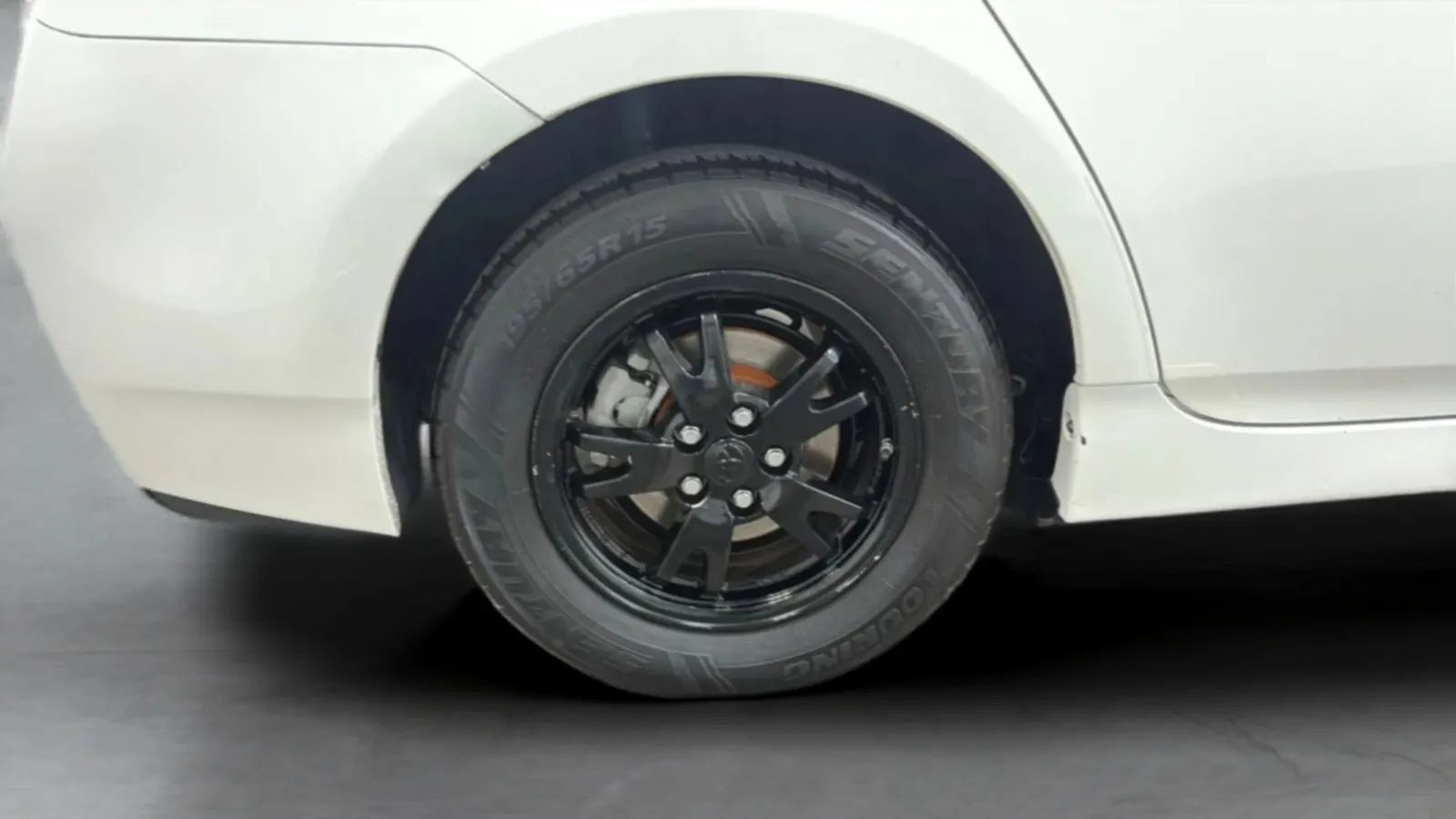 Used 2015 Toyota Prius Two FWD image 25