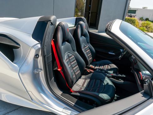 Used 2022 Ferrari F8 Tributo RWD image 56