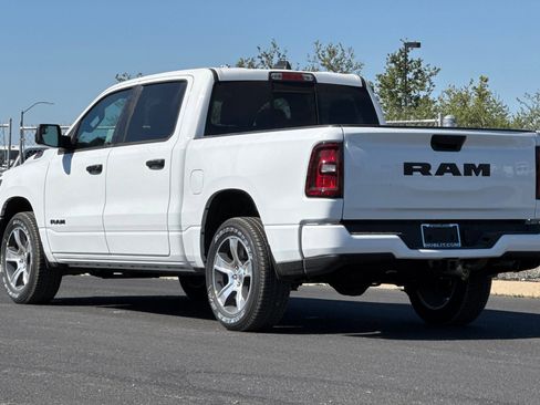 New 2026 RAM 1500 Express image 5