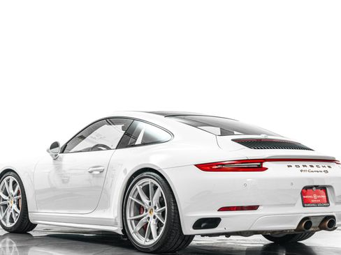 Used 2019 Porsche 911 GT3 RS image 36