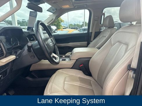 Used 2024 Ford Expedition Limited RWD image 10
