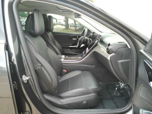 Used 2022 Mercedes-Benz C 300 Sedan image 21
