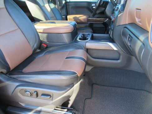 Used 2020 Chevrolet Silverado 1500 High Country image 10