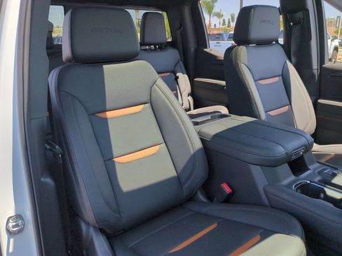 New 2026 GMC Sierra 1500 AT4 w/ AT4 Premium Package AWD/4WD image 29